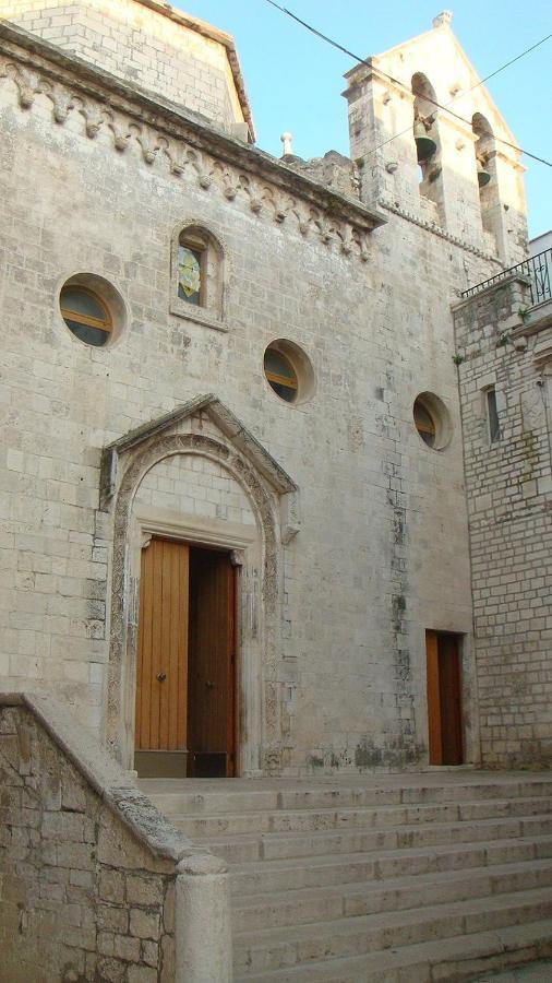 Giovinazzo Suite Pavone Griffi Bagian luar foto