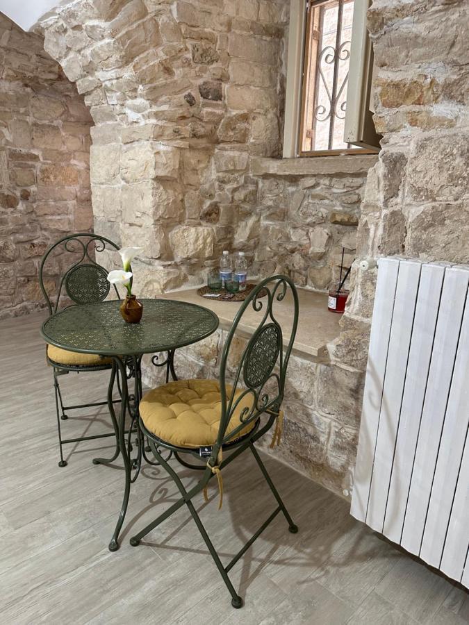 Giovinazzo Suite Pavone Griffi Bagian luar foto